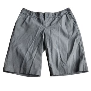 Banana Republic black wool stretch mid Length mid rise shorts